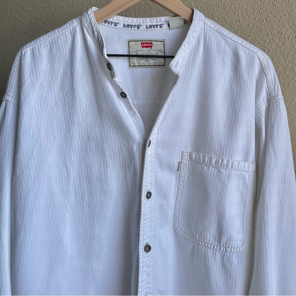 Levi’s shirt - Picture 2 of 5